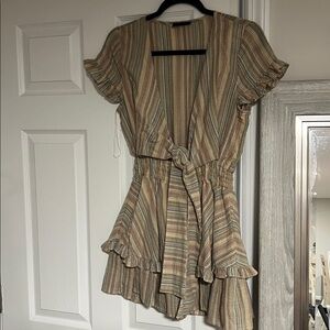 Vici Multicolor Knit dress with tie mid section